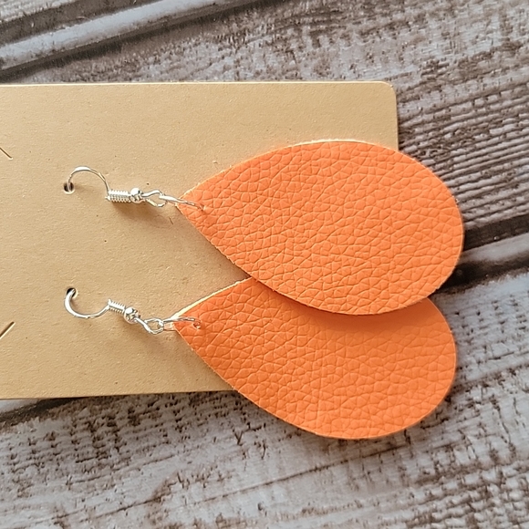 Handmade Faux Leather Earrings Bundle - Picture 9 of 14